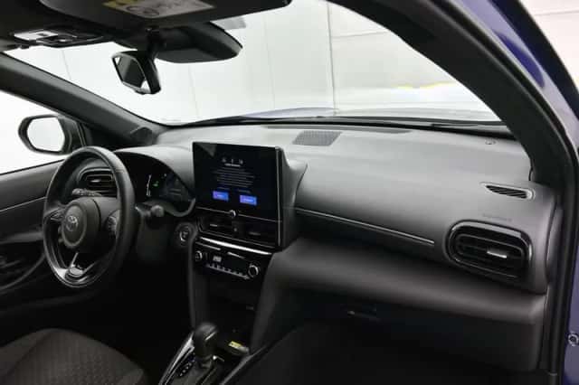 Toyota Yaris Cross (2025) thumbnail 6