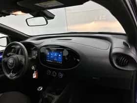 Toyota Aygo (2024) thumbnail 6