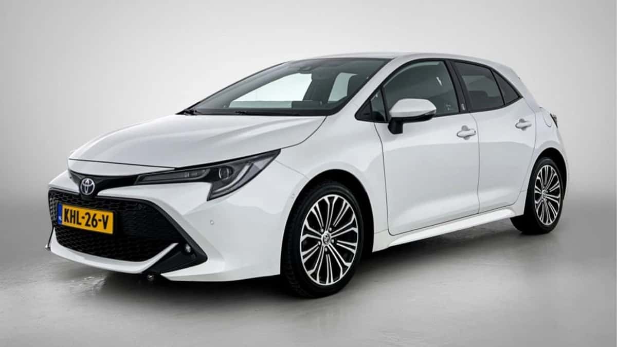 Toyota Corolla (2022) — foto 1
