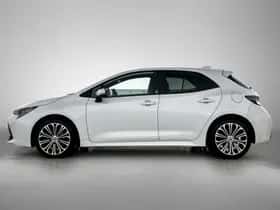 Toyota Corolla (2022) thumbnail 3