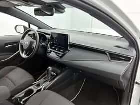 Toyota Corolla (2022) thumbnail 6