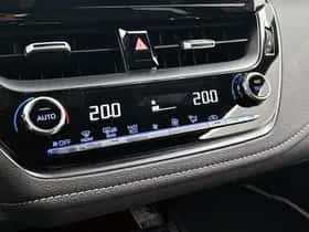 Toyota Corolla (2022) thumbnail 9