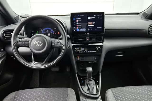 Toyota Yaris_Cross (2025) thumbnail 4