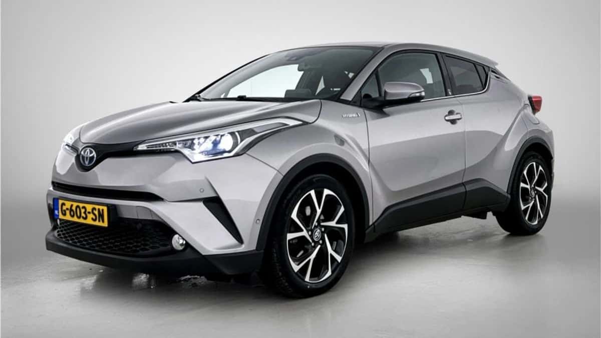 Toyota C-HR (2019) — foto 1