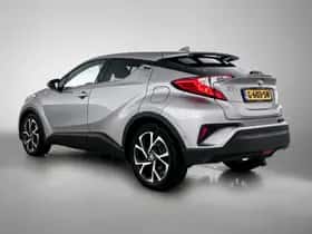 Toyota C-HR (2019) thumbnail 13