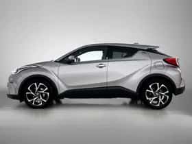 Toyota C-HR (2019) thumbnail 3