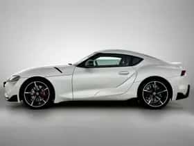 Toyota Supra (2021) thumbnail 3