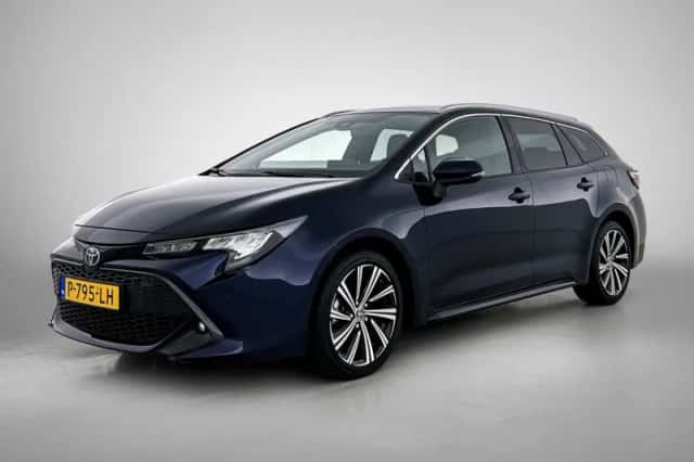 Toyota Corolla_Touring_Sports (2022) thumbnail 1