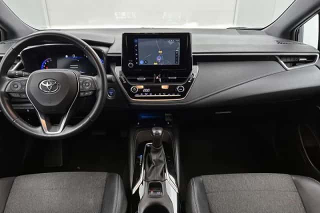 Toyota Corolla_Touring_Sports (2022) thumbnail 4