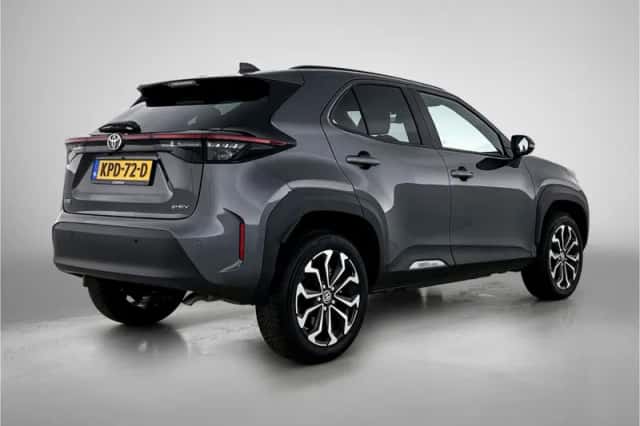 Toyota Yaris_Cross (2025) thumbnail 2