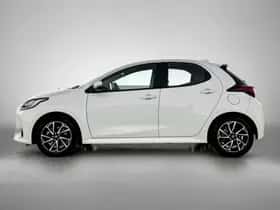 Toyota Yaris (2023) thumbnail 3