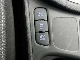 Toyota Yaris (2023) thumbnail 24