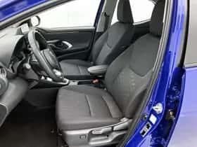 Toyota Yaris (2025) thumbnail 15
