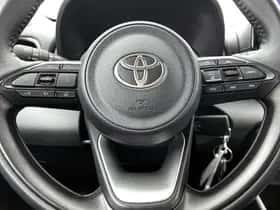 Toyota Yaris (2025) thumbnail 17