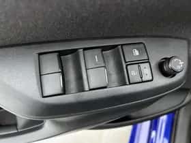 Toyota Yaris (2025) thumbnail 21