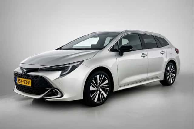Toyota Corolla_Touring_Sports (2025) thumbnail 1