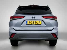 Toyota Highlander (2021) thumbnail 21