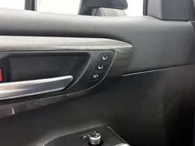 Toyota Highlander (2021) thumbnail 26