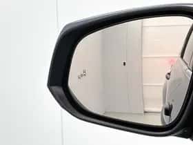 Toyota Highlander (2021) thumbnail 27