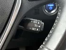 Toyota Auris (2017) thumbnail 15