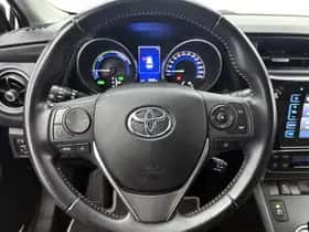 Toyota Auris (2017) thumbnail 18