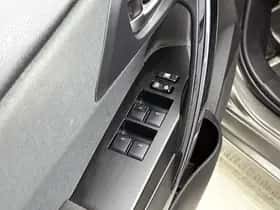 Toyota Auris (2017) thumbnail 22