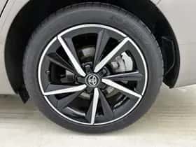 Toyota Auris (2017) thumbnail 23