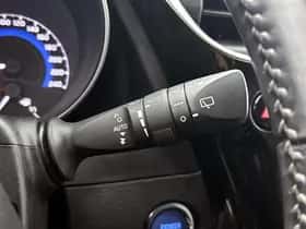 Toyota Auris (2017) thumbnail 26