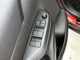 Toyota Yaris_Cross (2025) thumbnail 22