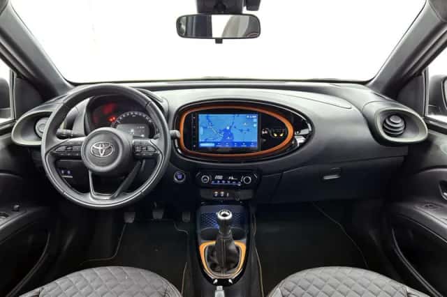 Toyota Aygo (2022) thumbnail 4