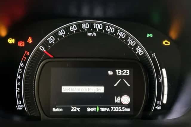 Toyota Aygo (2024) thumbnail 5