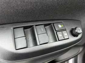 Toyota Yaris_Cross (2024) thumbnail 21