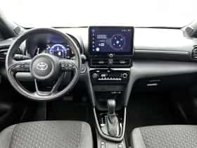 Toyota Yaris_Cross (2024) thumbnail 4