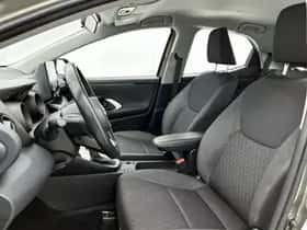 Toyota Yaris (2023) thumbnail 15