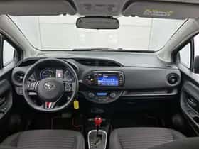 Toyota Yaris (2018) thumbnail 4