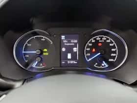 Toyota Yaris (2018) thumbnail 5