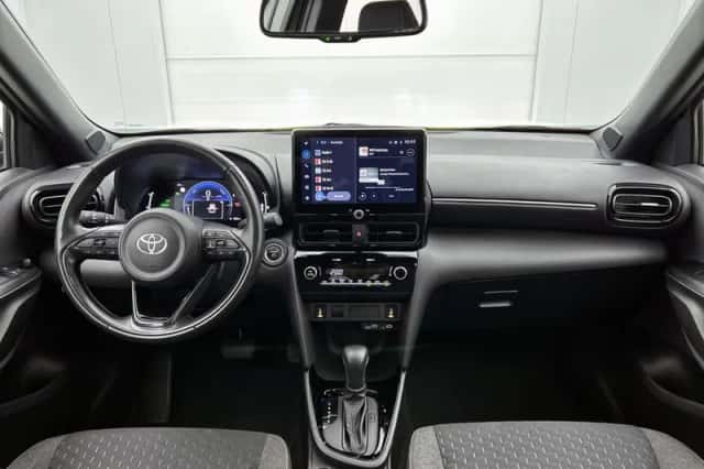 Toyota Yaris_Cross (2025) thumbnail 4