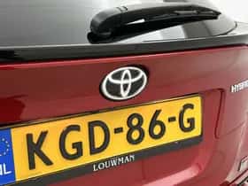 Toyota C-HR (2021) thumbnail 19