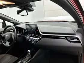 Toyota C-HR (2021) thumbnail 6