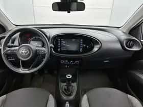 Toyota Aygo (2023) thumbnail 4