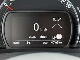 Toyota Aygo (2023) thumbnail 5