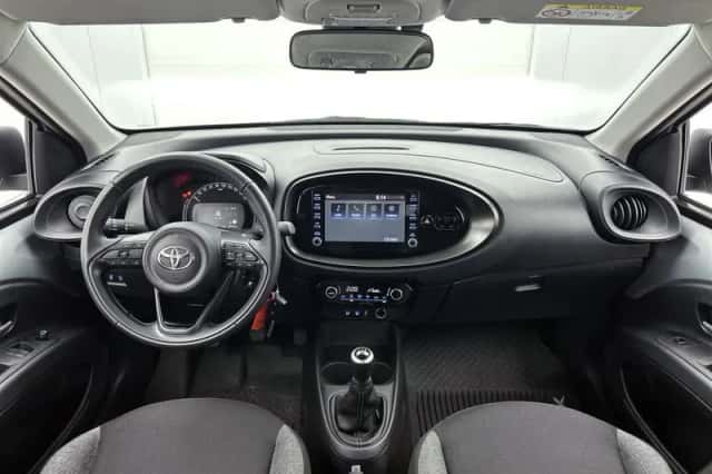 Toyota Aygo (2023) thumbnail 4