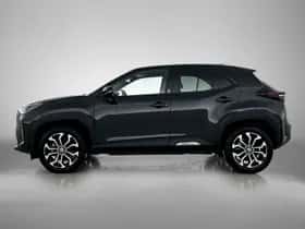 Toyota Yaris_Cross (2022) thumbnail 3