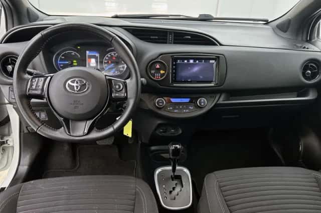 Toyota Yaris (2018) thumbnail 4