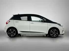 Toyota Yaris (2018) thumbnail 10