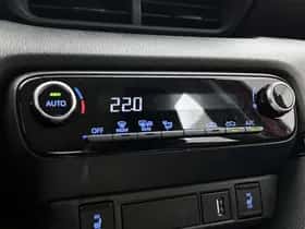 Toyota Yaris (2022) thumbnail 9