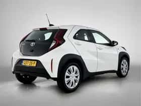 Toyota Aygo (2024) thumbnail 2