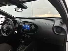 Toyota Aygo (2024) thumbnail 6