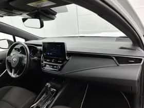 Toyota Corolla (2022) thumbnail 6