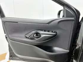 Toyota Yaris (2025) thumbnail 25